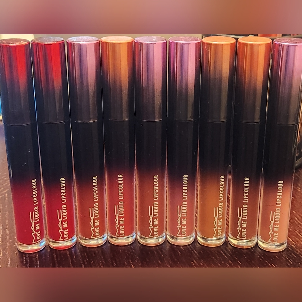 MAC Love Me Liquid Lipcolor